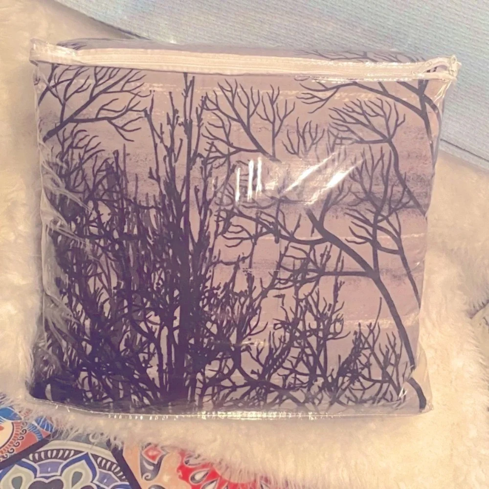 Alcove 8-Piece BED N A BAG Full Sz w/ Tree Design. Purple & Gray. BRAND NEW